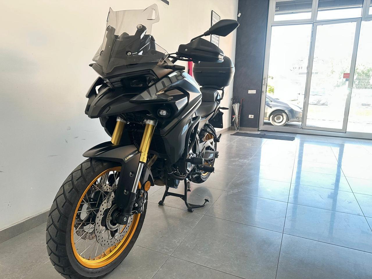 Voge Valico 525 Black Night