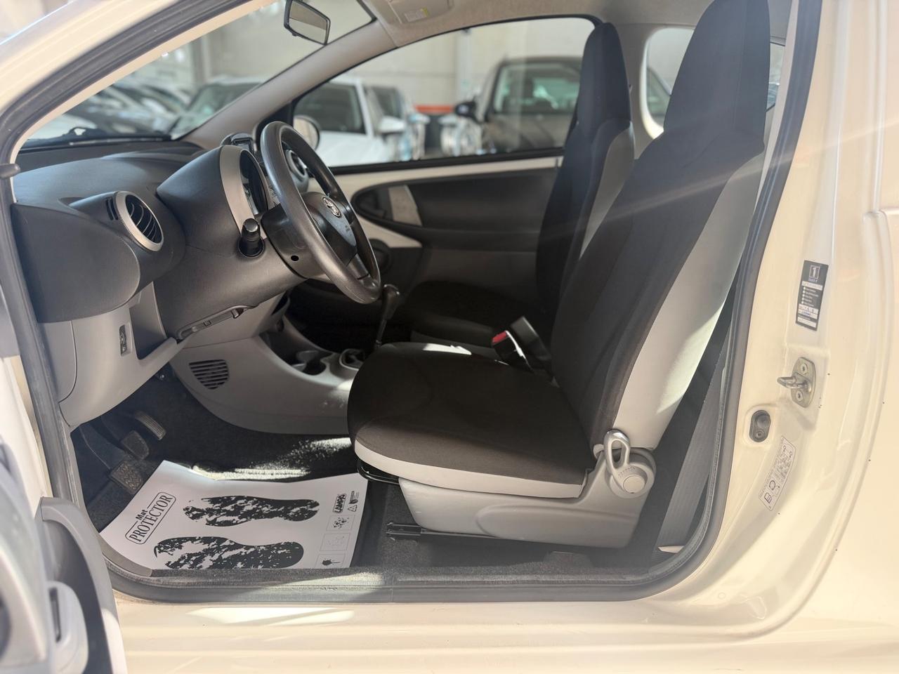 Toyota Aygo 1.0 12V VVT-i 3 porte Now NEOPATENTATI
