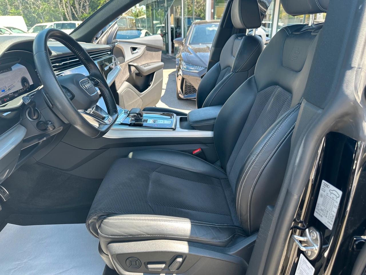 Audi Q8 50 TDI 286 CV quattro tiptronic Sport /s line/tetto/km doc/