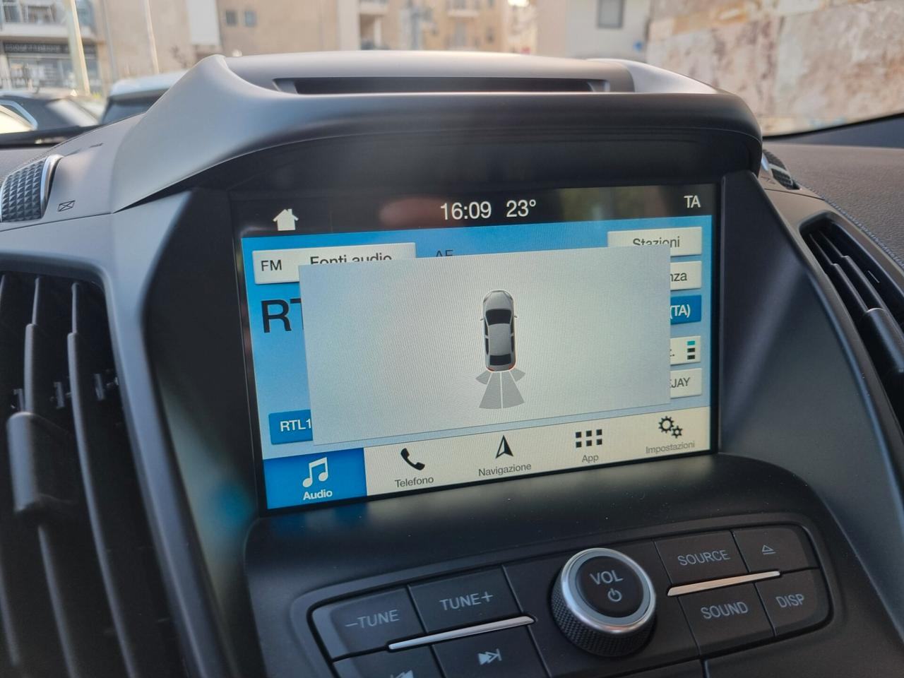 Ford Kuga 1.5 TDCI 120 CV S&S 2WD Powershift Business