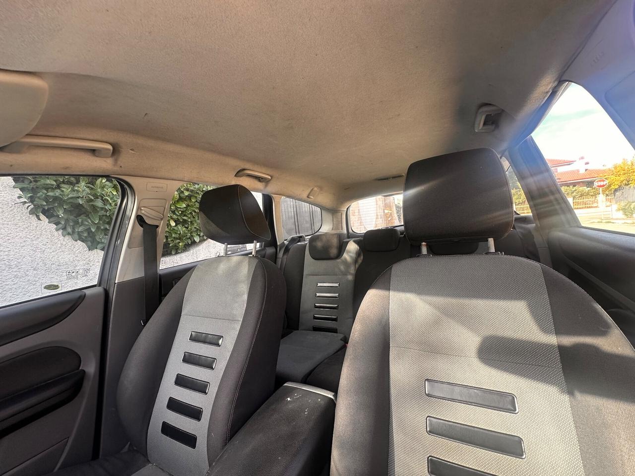 Ford Focus 1.6 TDCi 110cv motore sostituito