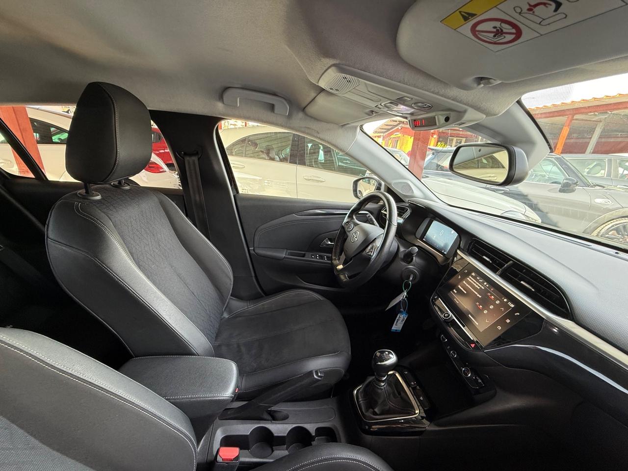 Corsa 1.2 Design-b-color-unipro-rate-garanzia