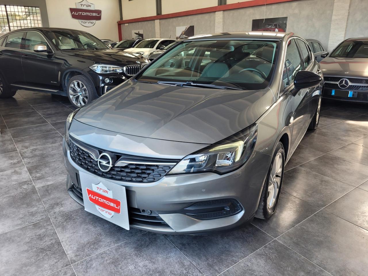 Opel Astra 1.2 Turbo 130 CV Business Elegance