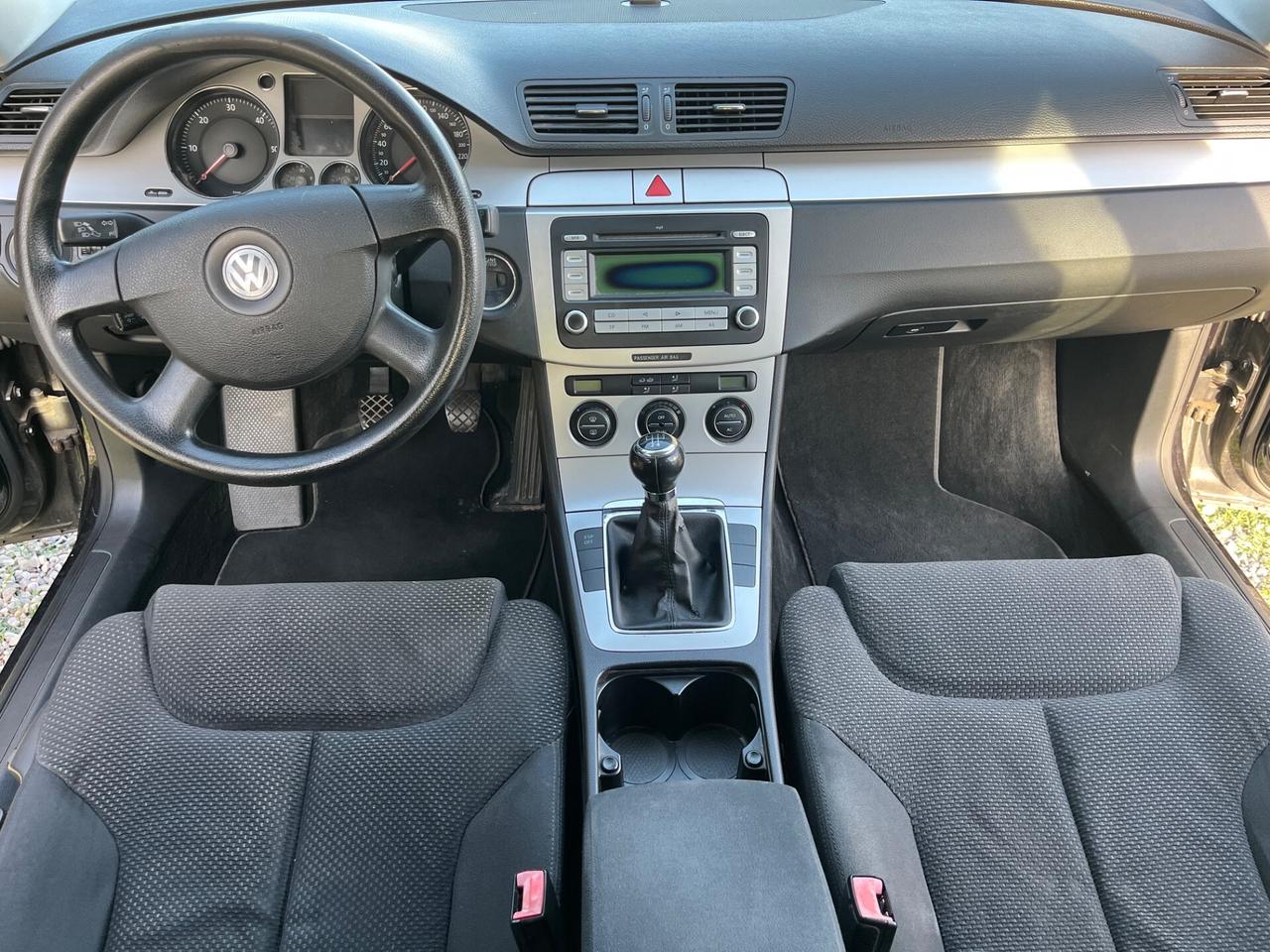Volkswagen Passat 1.9 TDI/105CV DPF Var. Comf.