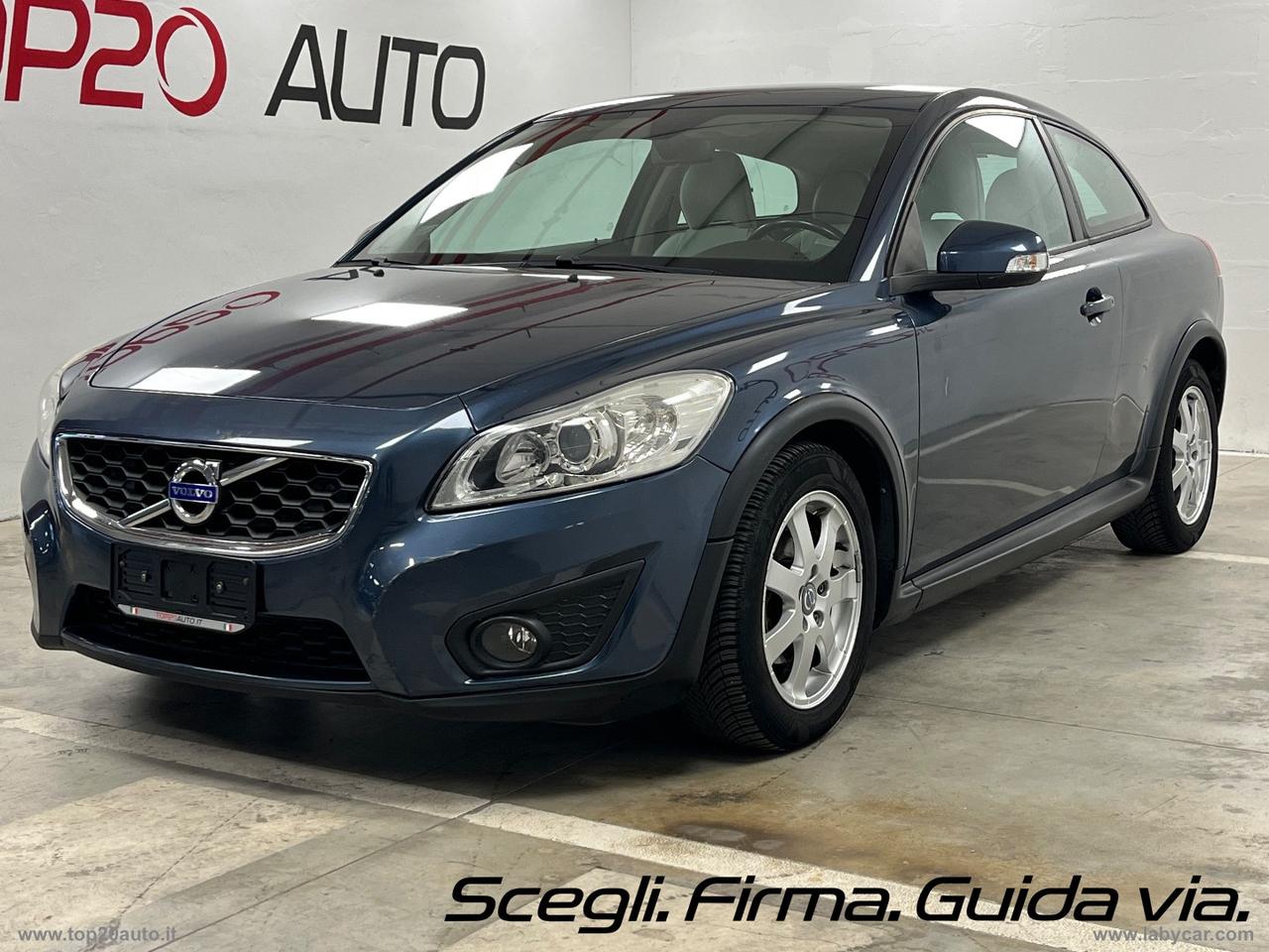 VOLVO MANUALE 3 PORTE 135.000 CHILOMETRI DISTRIBUZIONE NUOVA