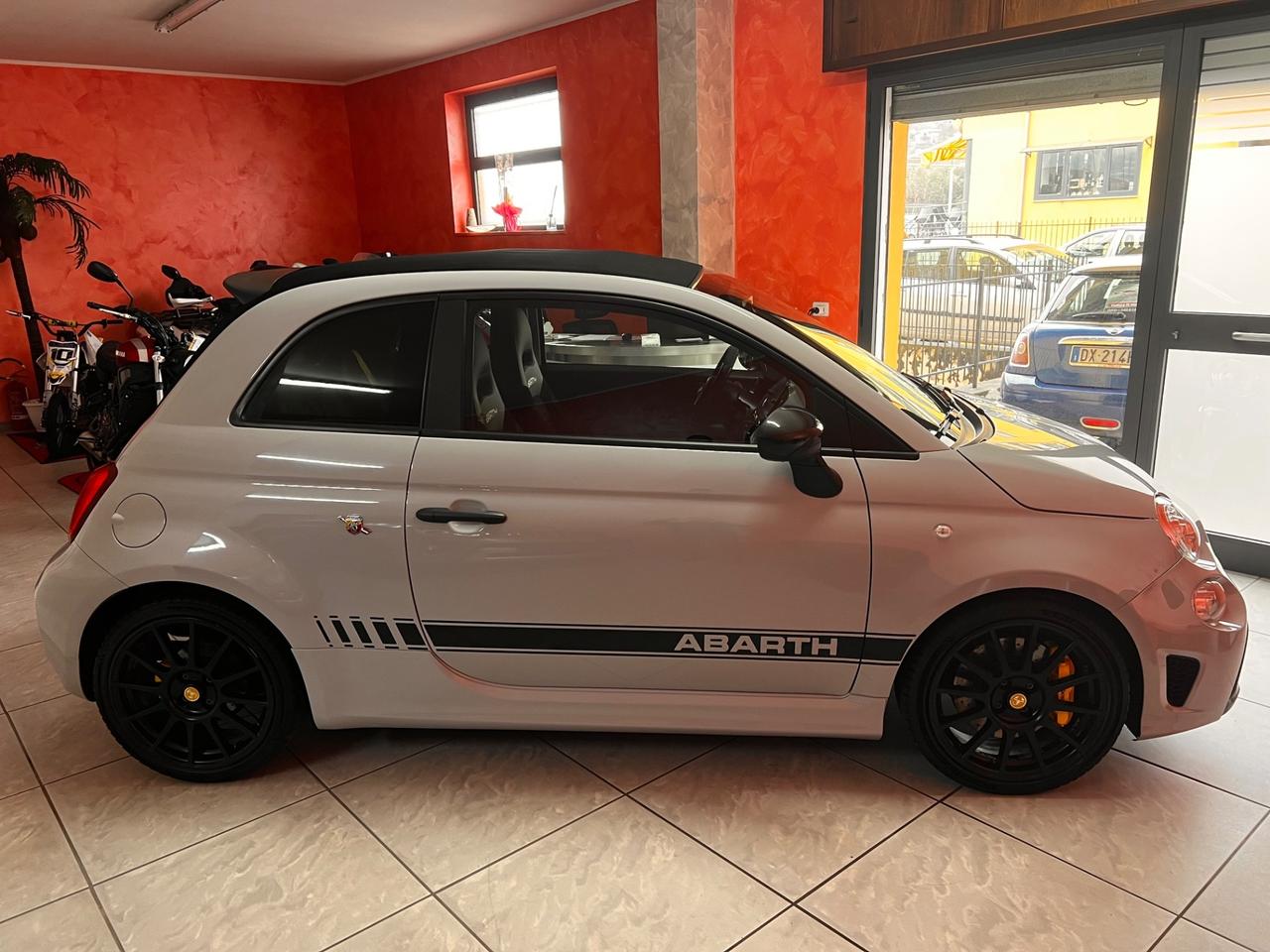 Abarth 595 C 1.4 Turbo T-Jet 180 CV Competizione