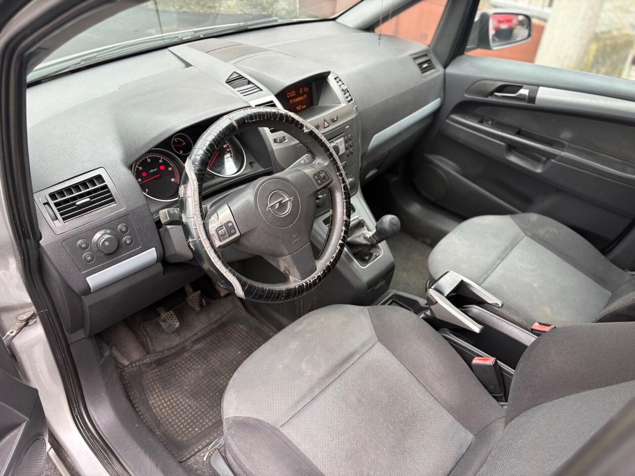 Opel Zafira 1.9 CDTI 120CV Cosmo 7 POSTI