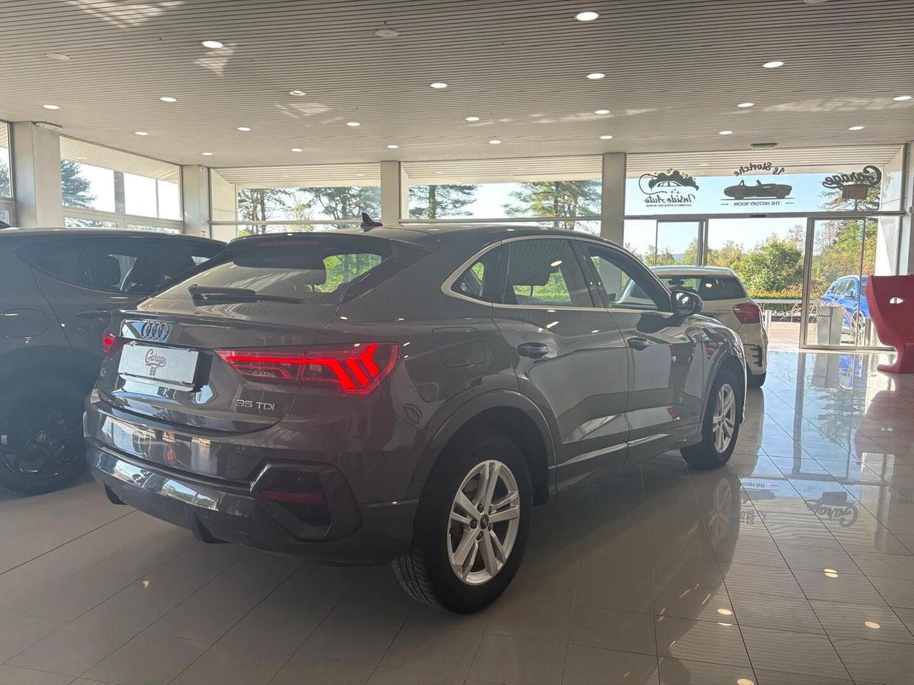 Audi Q3 Sportback 35 2.0 tdi s-tronic