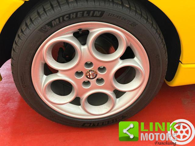 ALFA ROMEO Spider 2.0i 16V T.S. cat Limited Edition n'240