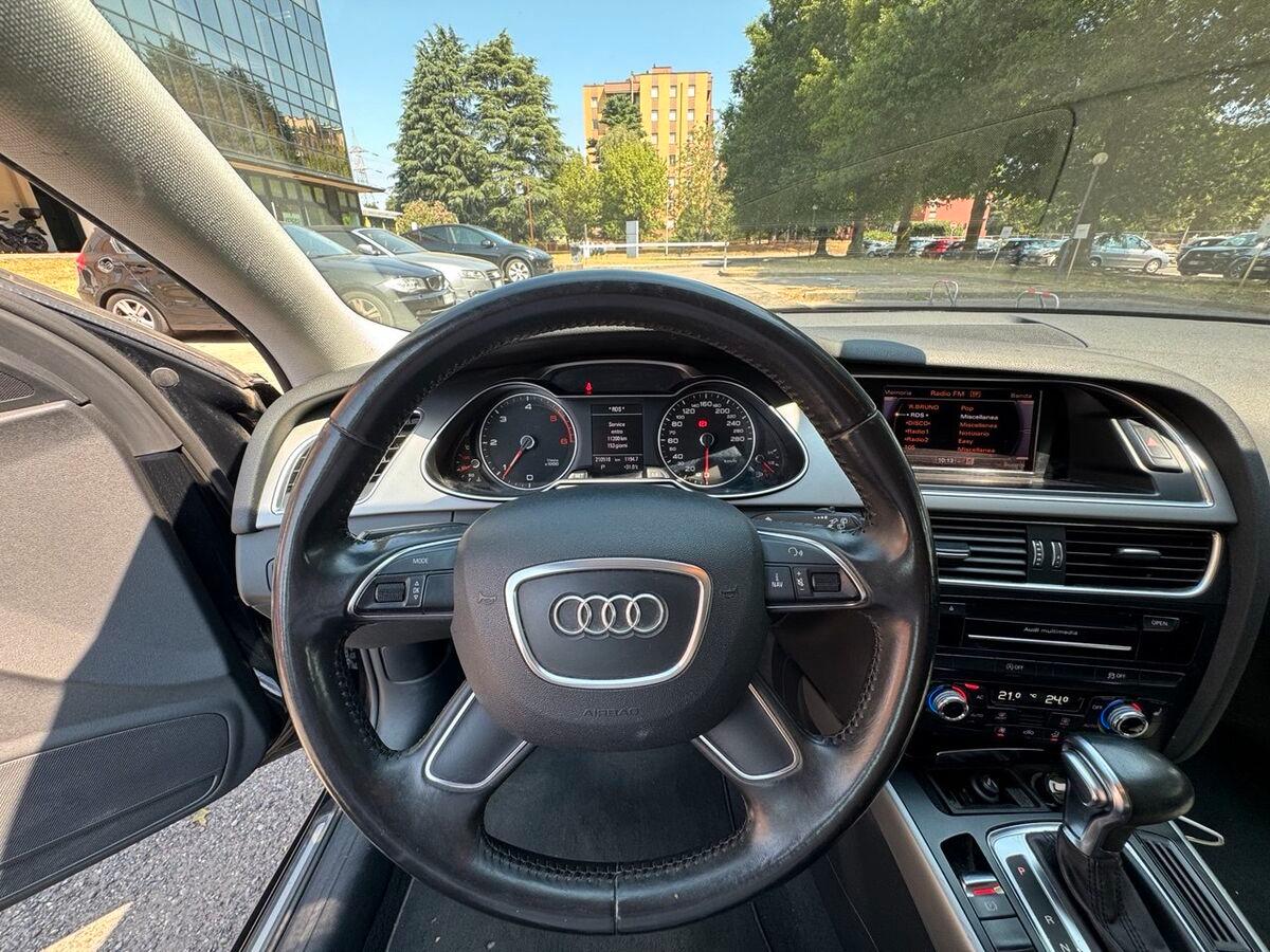 Audi A4 2.0 tdi Advanced 143cv multitronic