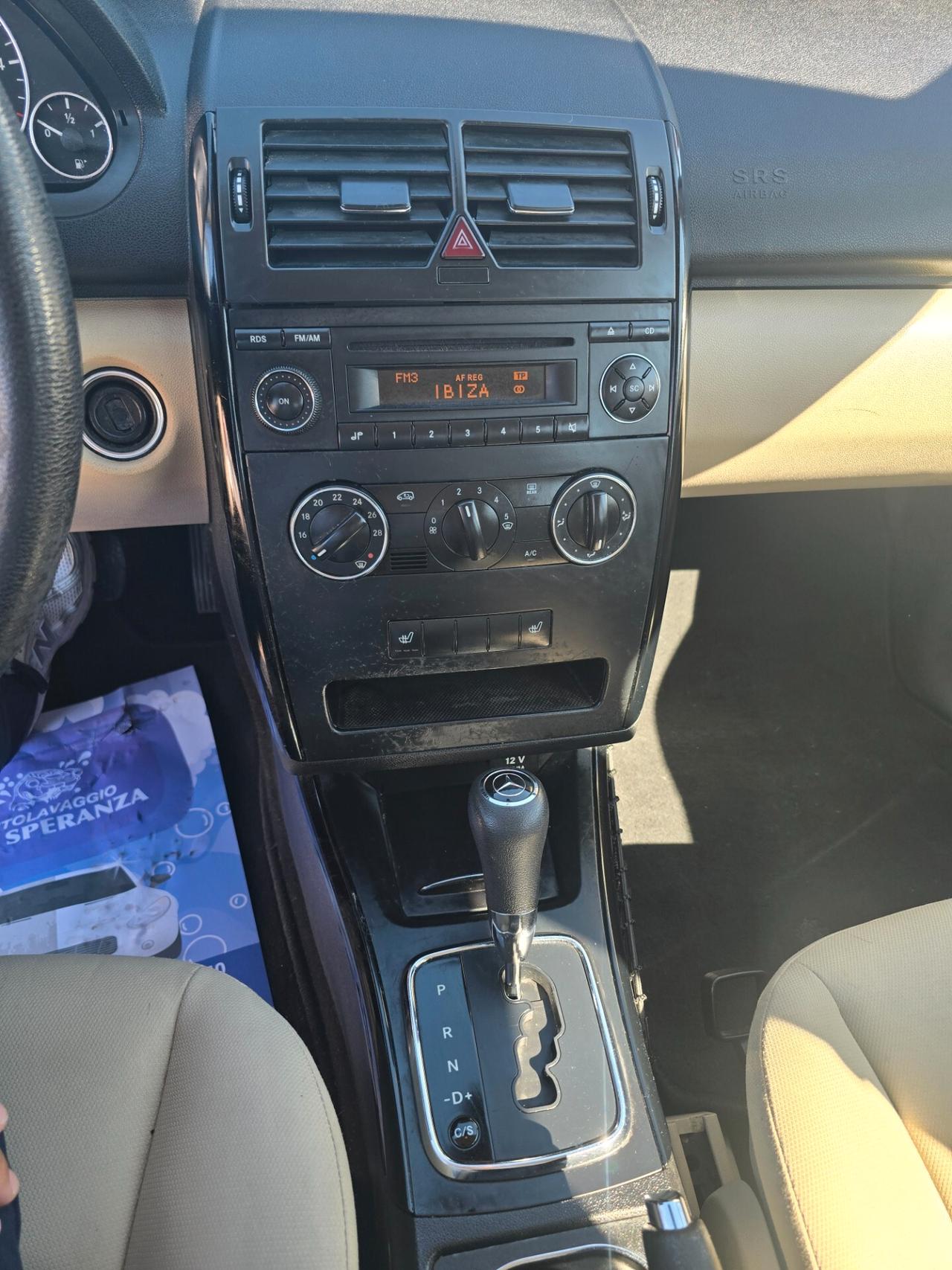 Mercedes-benz A 180 CDI BlueEFFICIENCY Executive