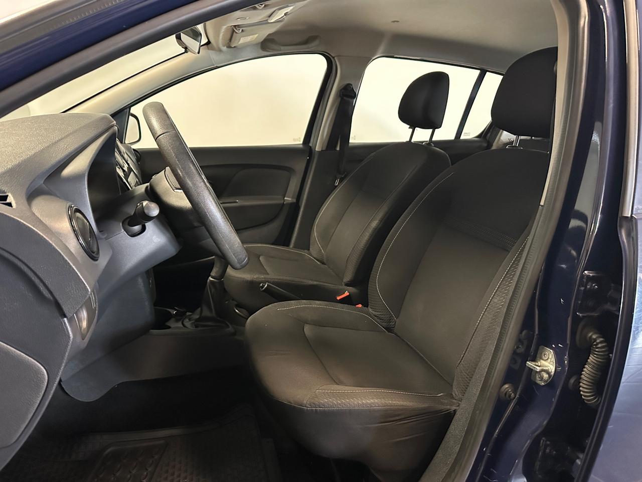 DACIA SANDERO 1.5DCI 75CV NEOPATENTATI PRONTA CONSEGNA