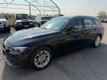 Bmw 318 318d Touring Business Advantage aut.