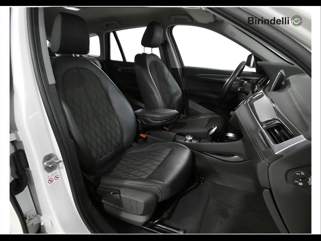 BMW X1 (F48) - X1 xDrive18d xLine