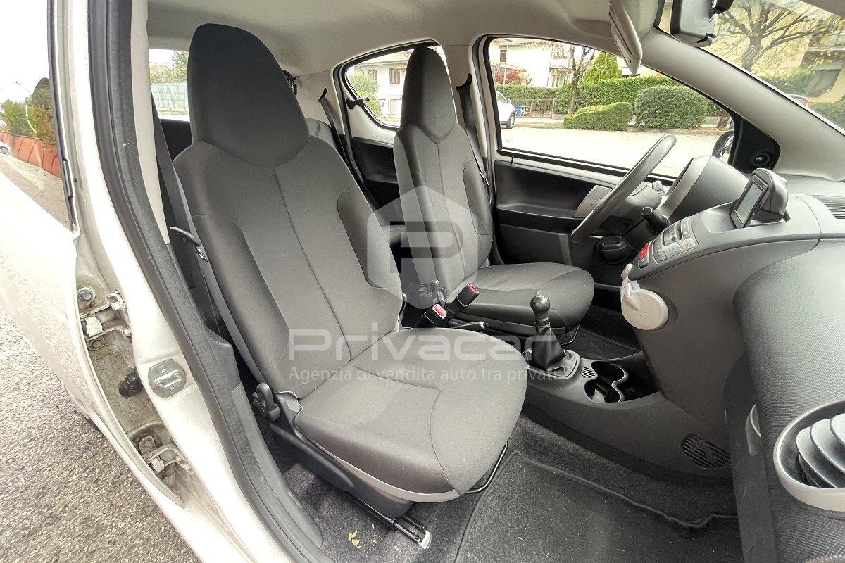TOYOTA Aygo 1.0 12V VVT-i 5 porte Active Connect