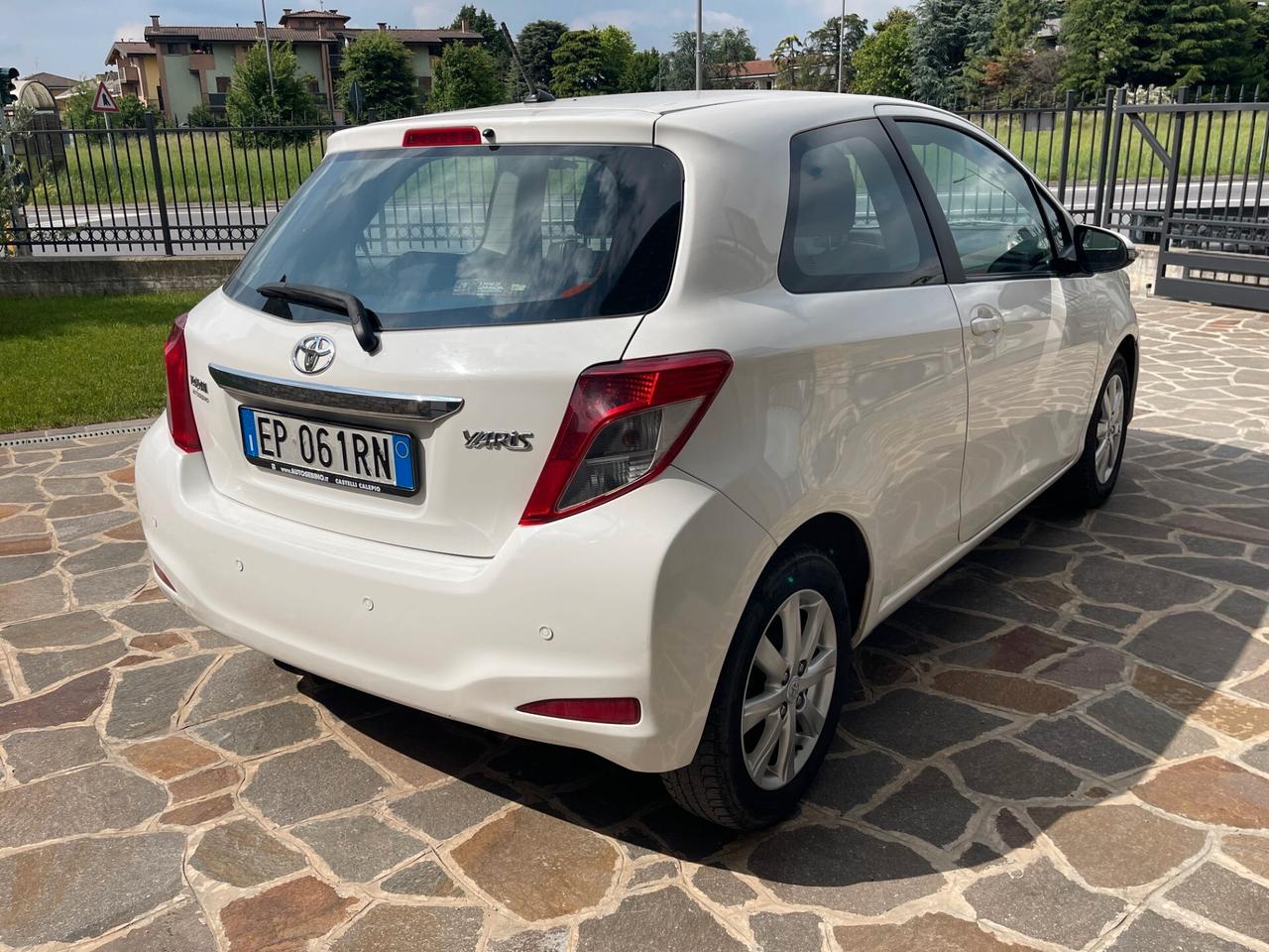 Toyota Yaris 1.0 Active 3p. OK Neop.