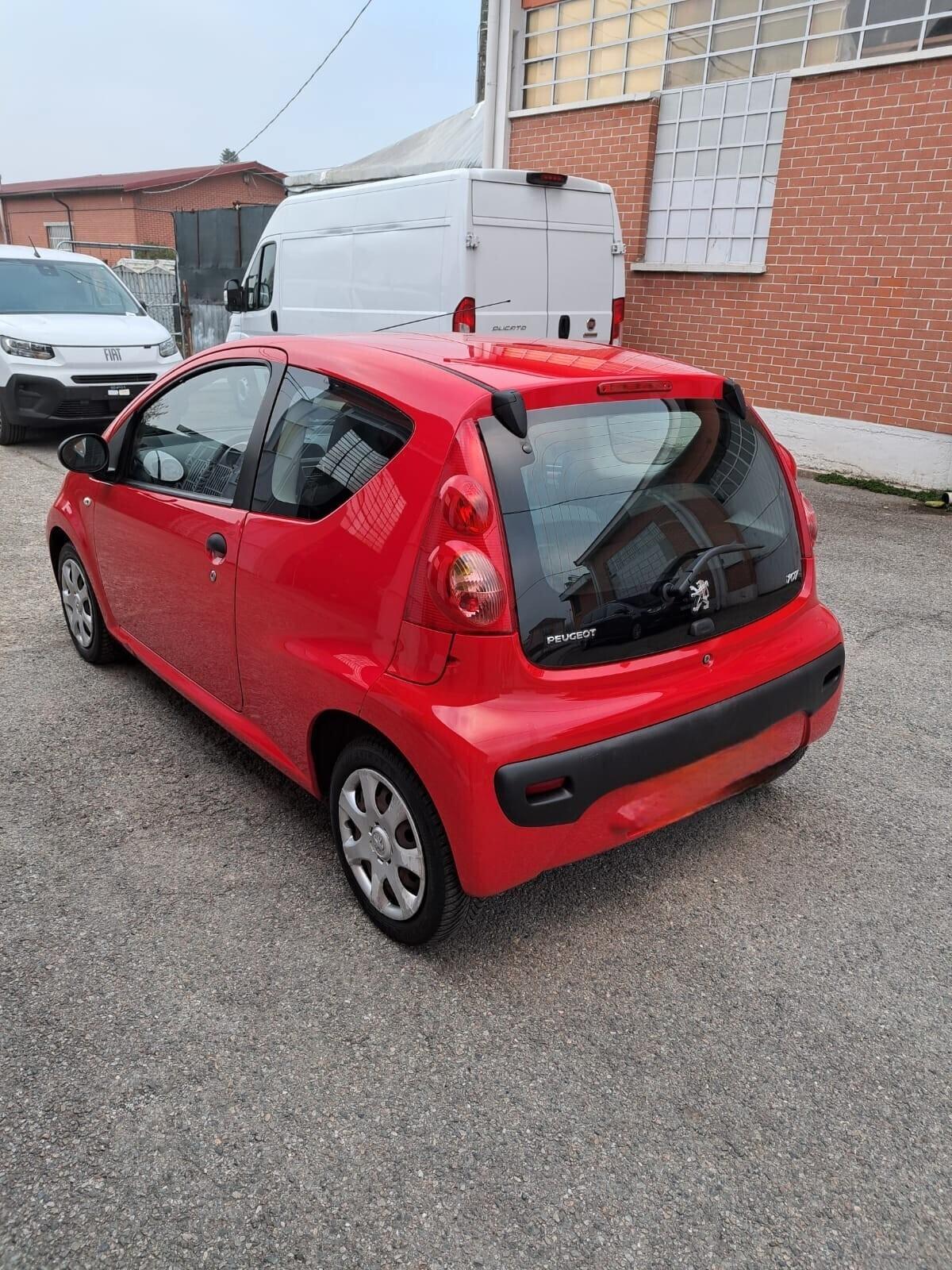 Peugeot 107 1.0 68CV 3p. Access