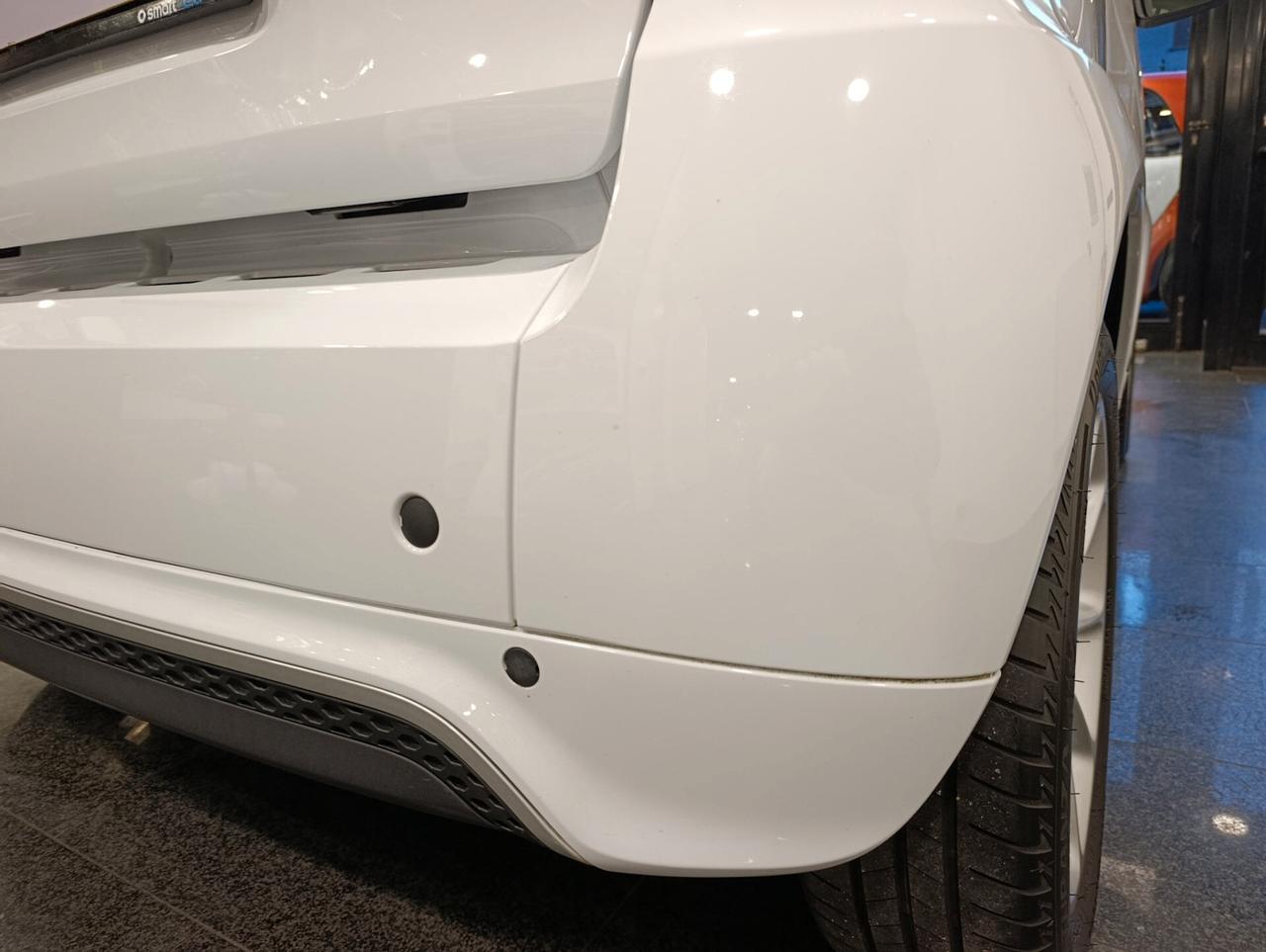 Smart ForTwo 1.0 71cv MHD SERVOSTERZO/Navi/Full