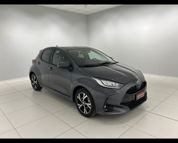 TOYOTA Yaris 1.5h Trend