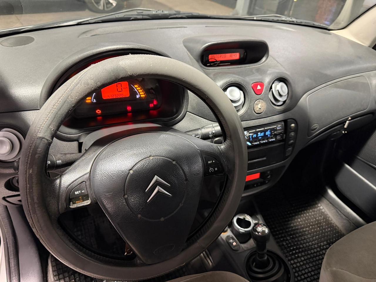 Citroen C3 1.4 75cv 2003