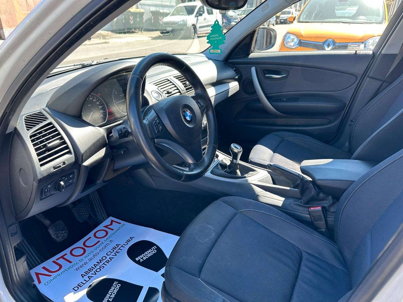 Bmw 118 118d 2.0 143CV cat 5 porte Futura