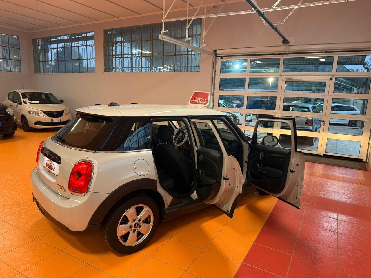 Mini Cooper D 1,5 DIESEL ADATTA NEOPATENTATI