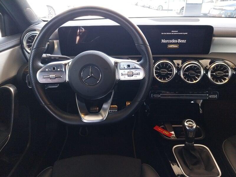 Mercedes-Benz Classe A A 180 Night Edition
