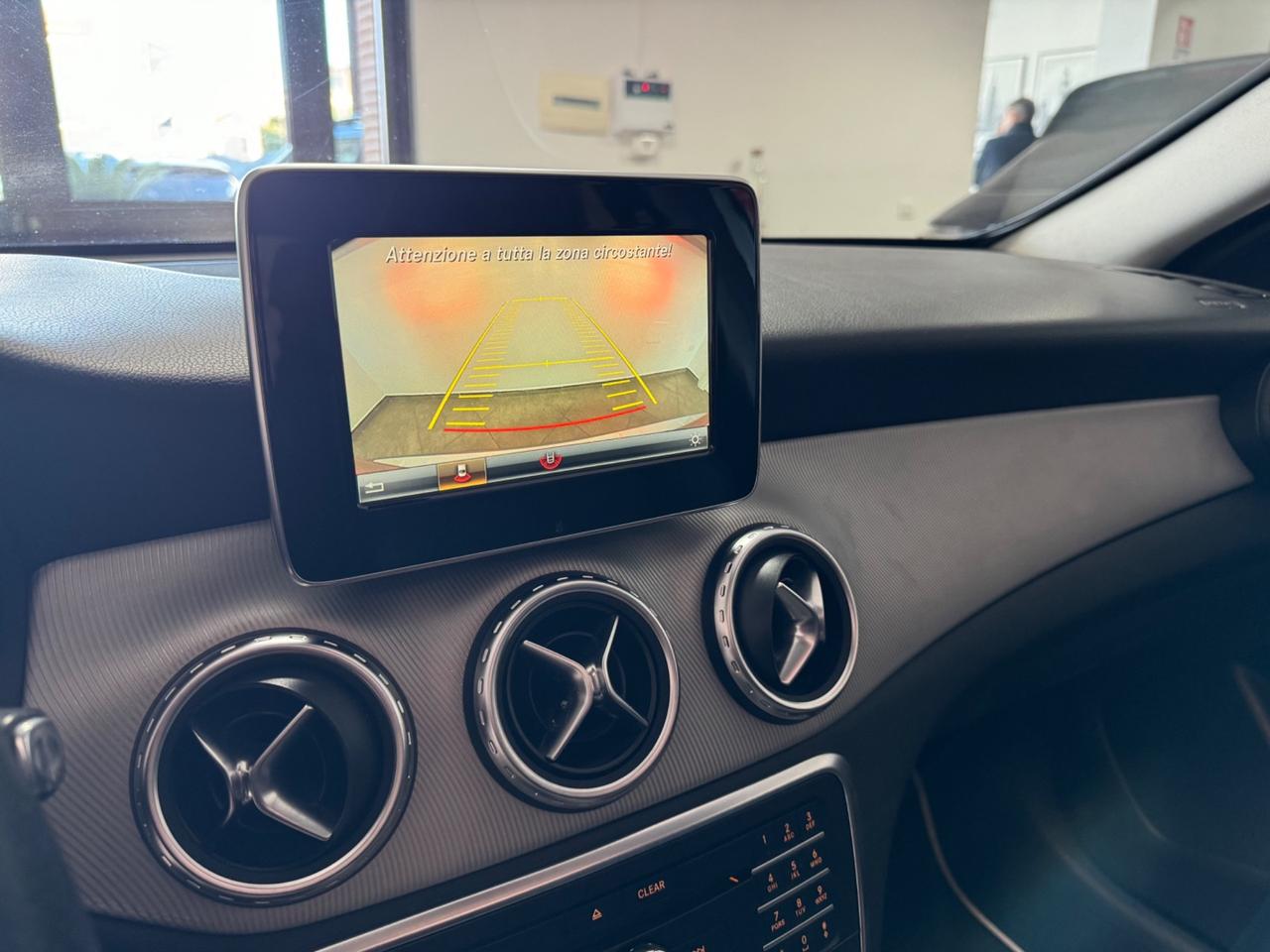 Mercedes-benz GLA 200 d Automatic Sport