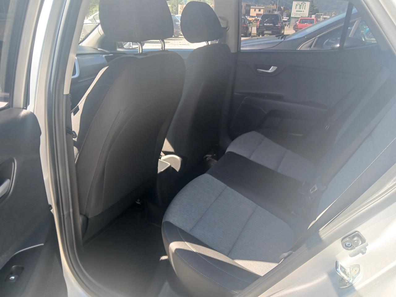 Kia Stonic 1.2 DPI Urban