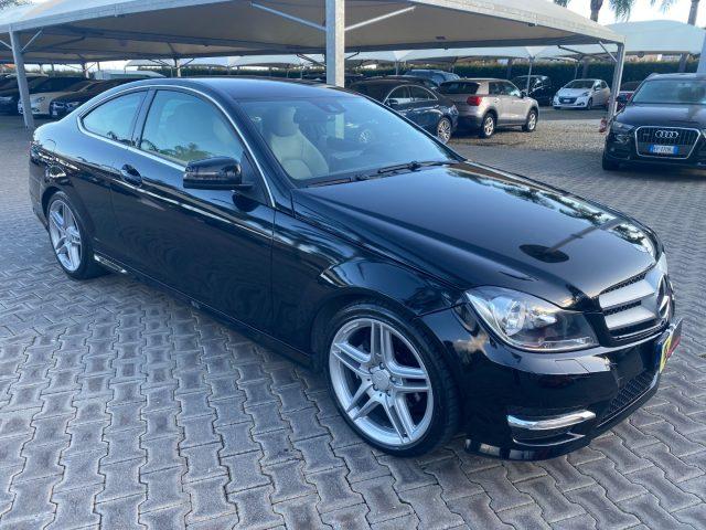 MERCEDES-BENZ C 220 CDI AMG BlueEFFICIENCY Coupé