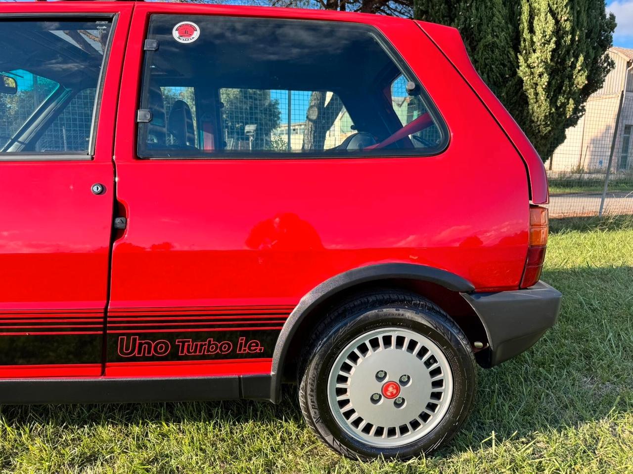Fiat Uno Turbo i.e.