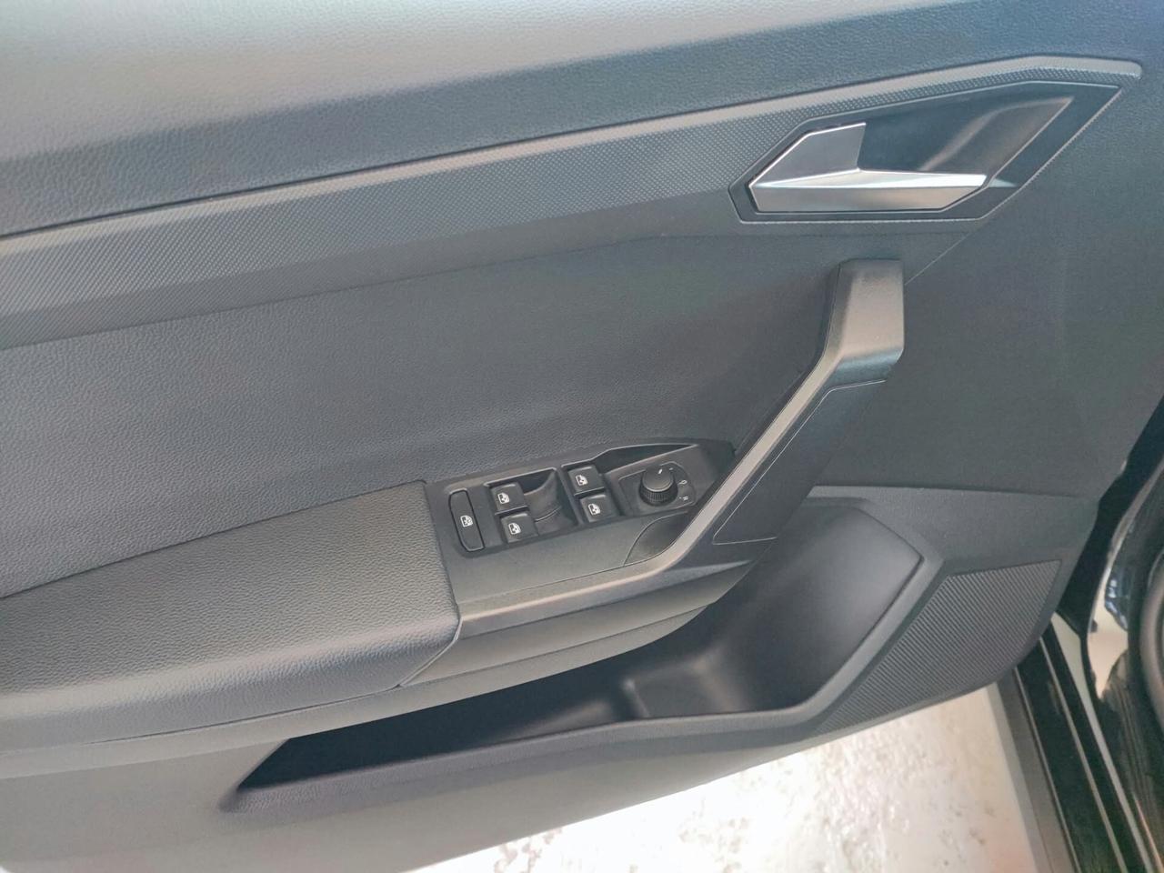 Seat Arona 1.0 EcoTSI Black Edition