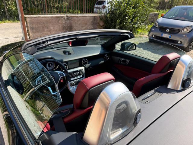 MERCEDES-BENZ SLK 250 CGI Premium