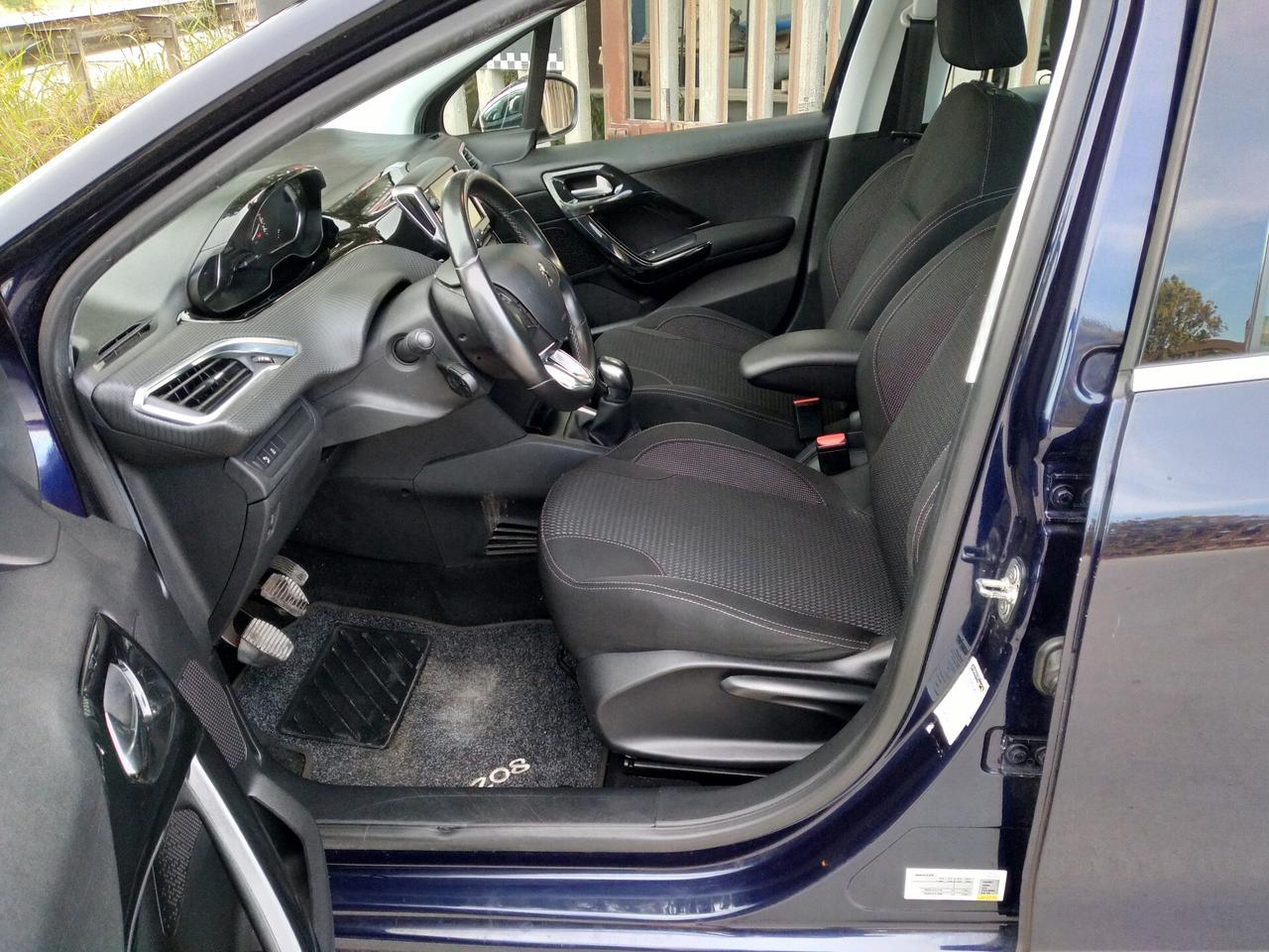 Peugeot 208 BlueHDi 75 5 porte Allure