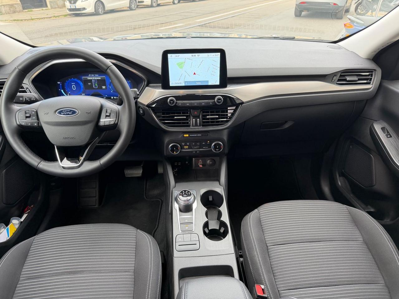Ford Kuga 2.0 EcoBlue Titanium #10557