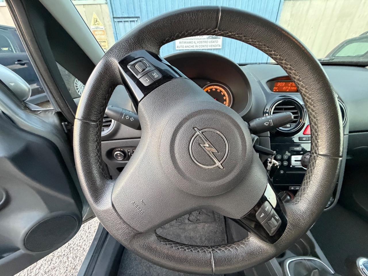 Opel Corsa 1.2 3 porte Edition