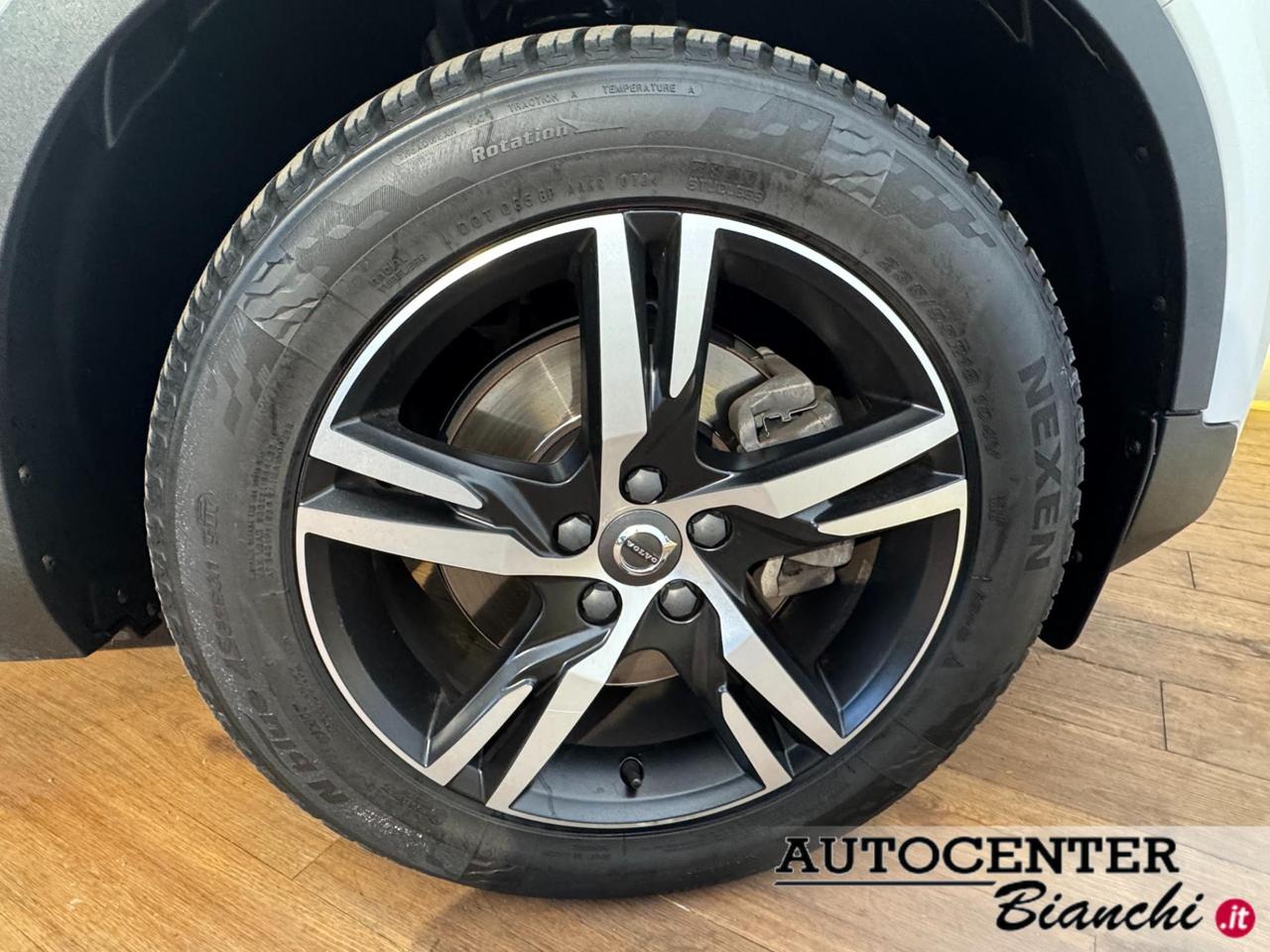 Volvo XC40 2.0 d3 R-design awd auto my21