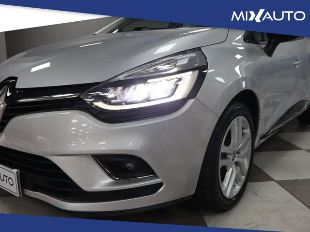 RENAULT Clio Sporter TCe 12V 90 CV Moschino Zen