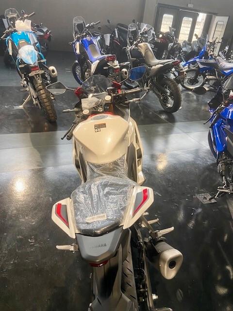 Yamaha YZF R3 70° Anniversario Km zero