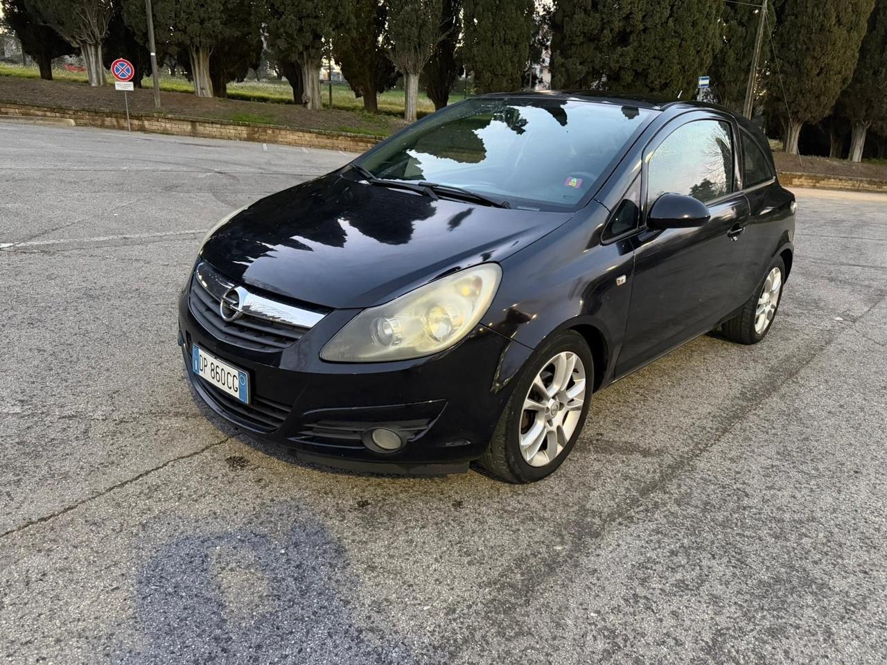 Opel Corsa 1.2 3 porte Sport