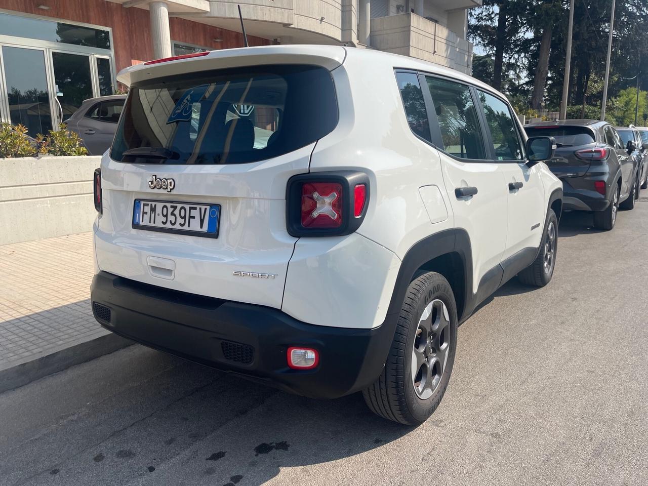 Jeep Renegade 1.6 Mjt Sport 95 cv PER NEOPATENTATO