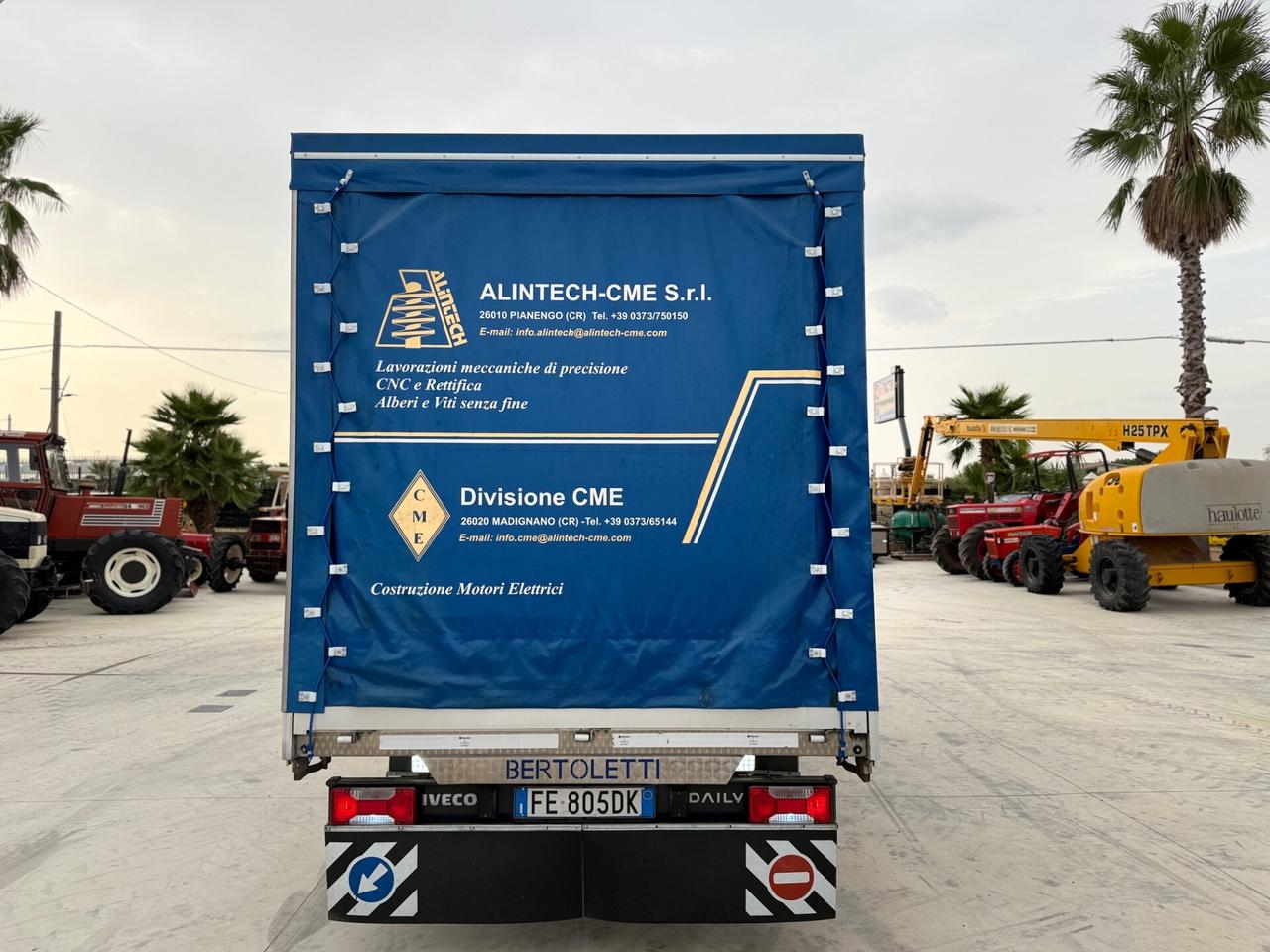 Trattore iveco Daily 35c13 cassonato (centinato)3.60x2.05