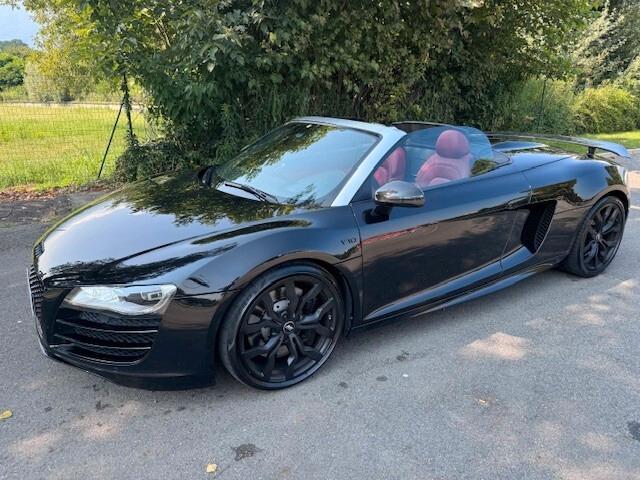 Audi R8 Spyder 4.2 V8 FSI quattro R tronic