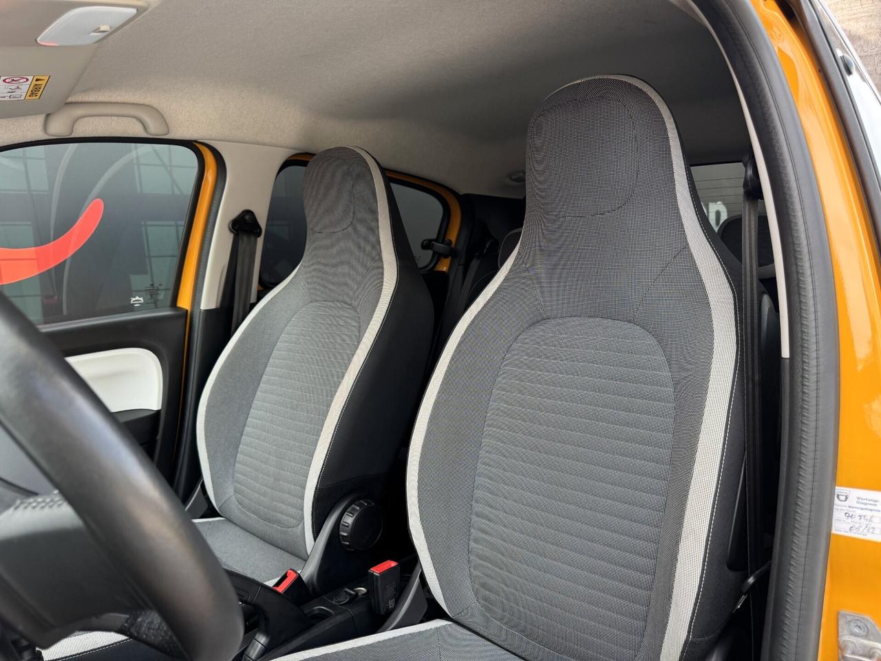 Renault Twingo 1.0 SCE Intens 73CV CAR PLAY