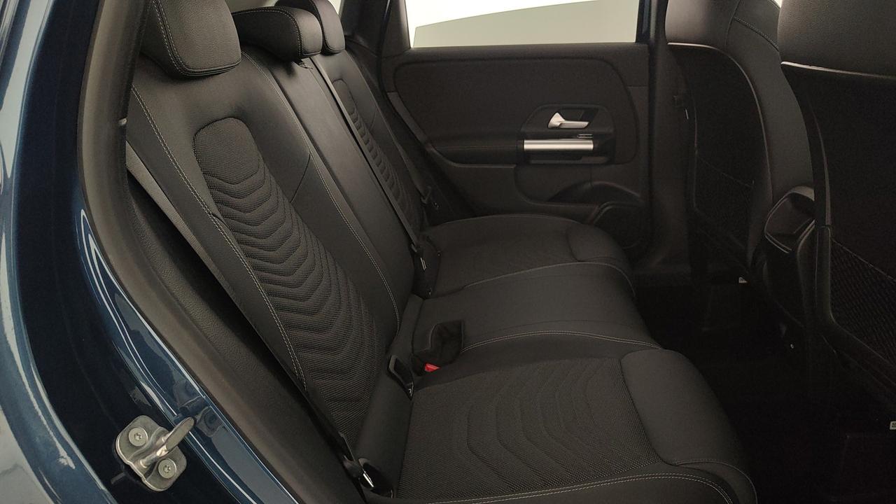 Mercedes-Benz B 180 d Progressive Advanced auto