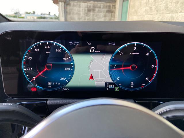 MERCEDES-BENZ GLA 200 d Automatic Sport Plus-LUCI AMBIENTE MULTICOLORE
