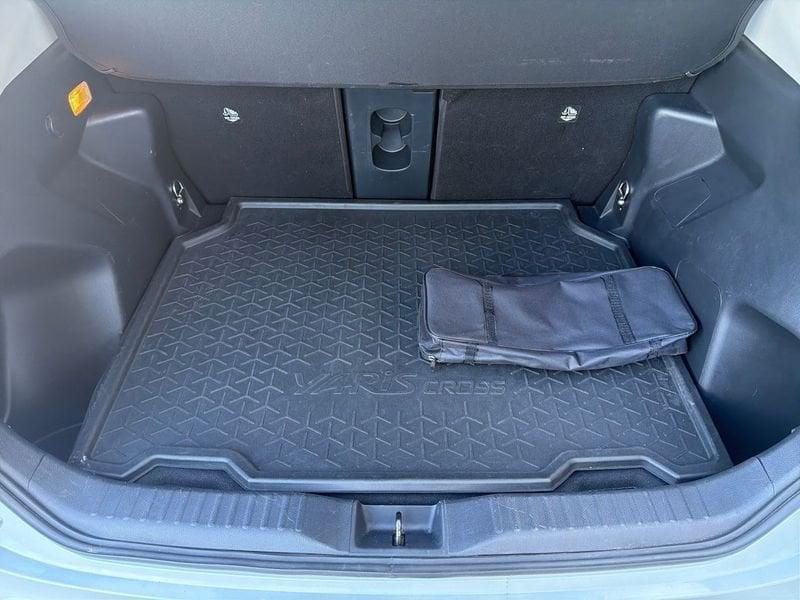 Toyota Yaris Cross Yaris Cross 1.5h Lounge fwd 116cv e-cvt