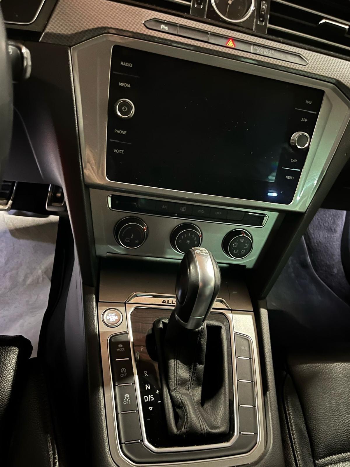 Volkswagen Passat Alltrack 2.0 BiTDI 240 CV