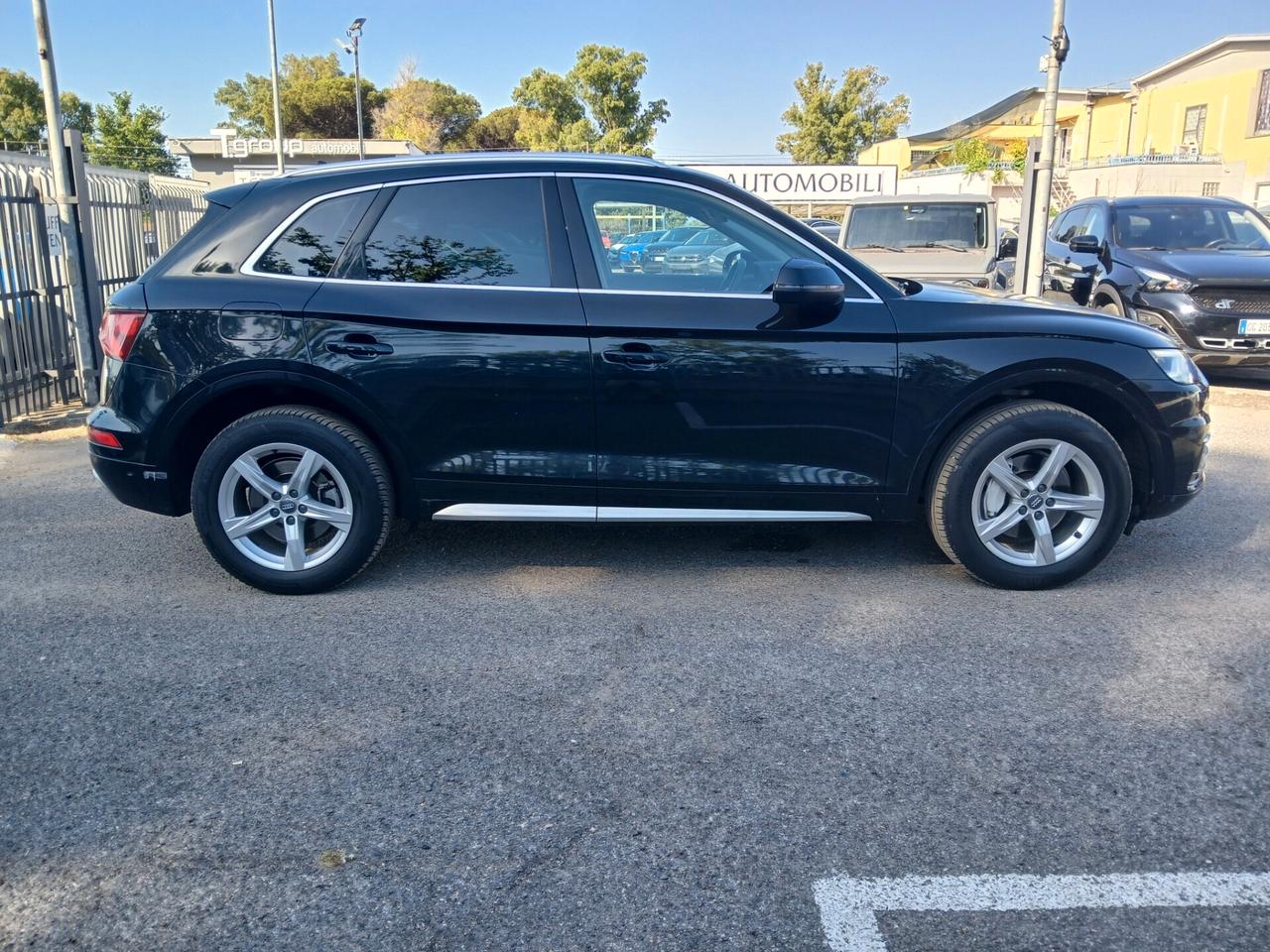 Audi Q5 2.0 TDI quattro S tronic Business