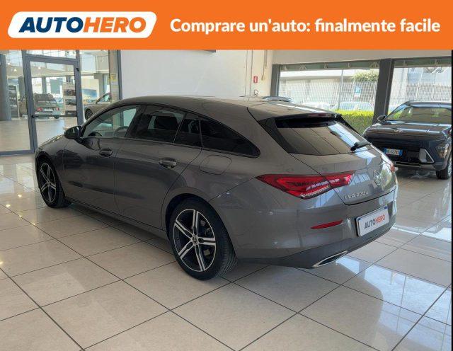 MERCEDES-BENZ CLA 200 d Automatic Shooting Brake Sport